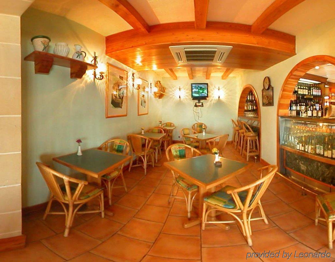 The Mediterranea Hotel & Suites เซนต์พอลส์เบย์ ร้านอาหาร รูปภาพ